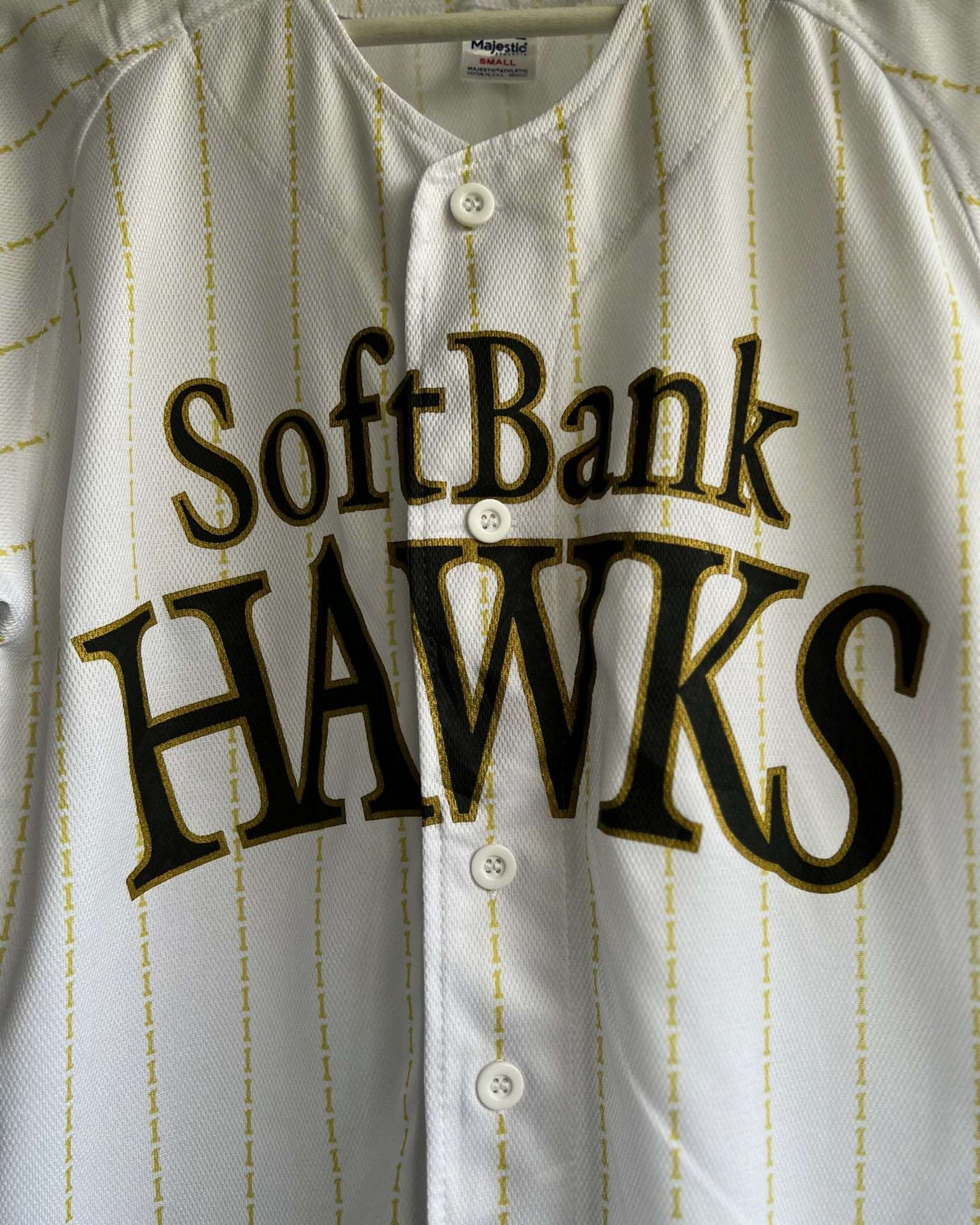 White Sofbank Hawks/ Coca Cola Baseball Jersey✨ | Fits Upto S