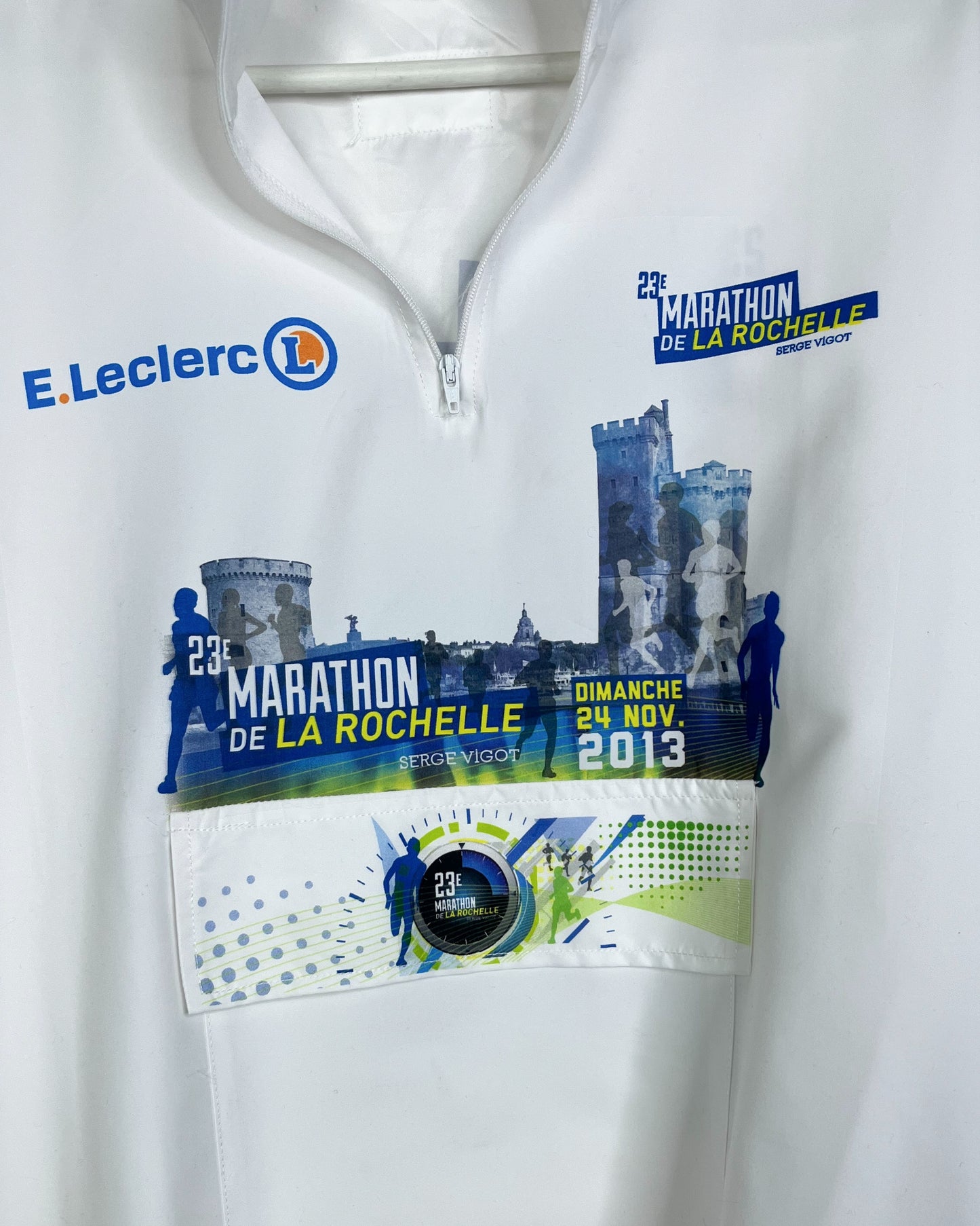 Vintage 2013 Marathon de la Rochelle White Pullover | Fits Upto XL/2XL