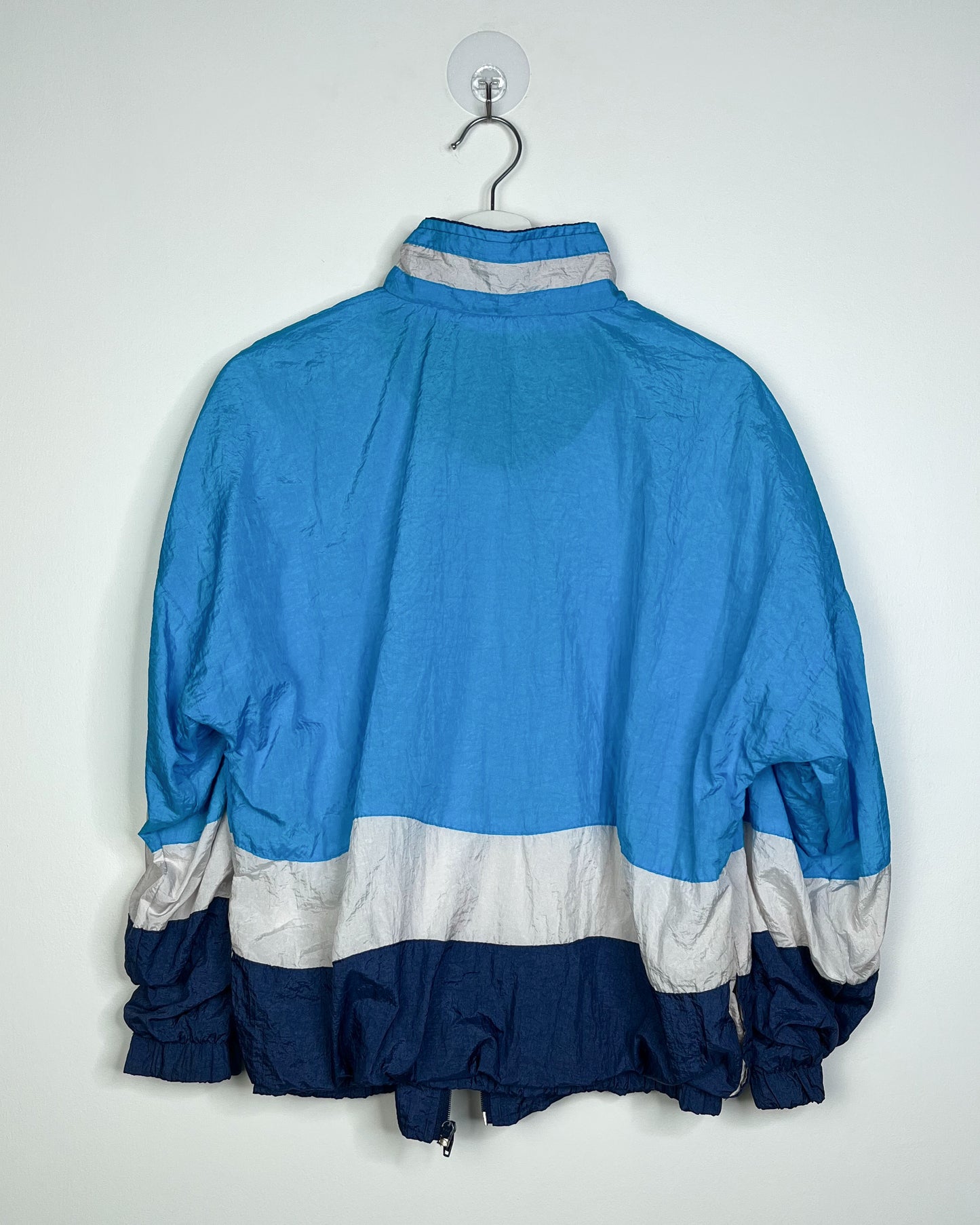 Vintage 90s Bold Spirit Skyblue, Navy Blue and White windbreaker | Fits Upto M/L