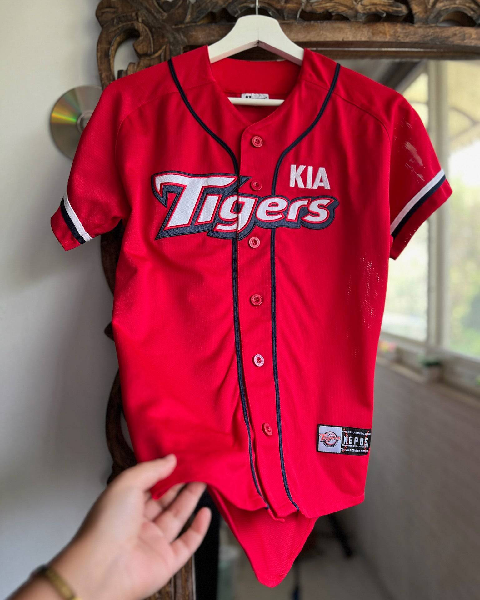 Red Tigers Kia Embroidered Baseball Jersey✨ | Fits Upto S/M