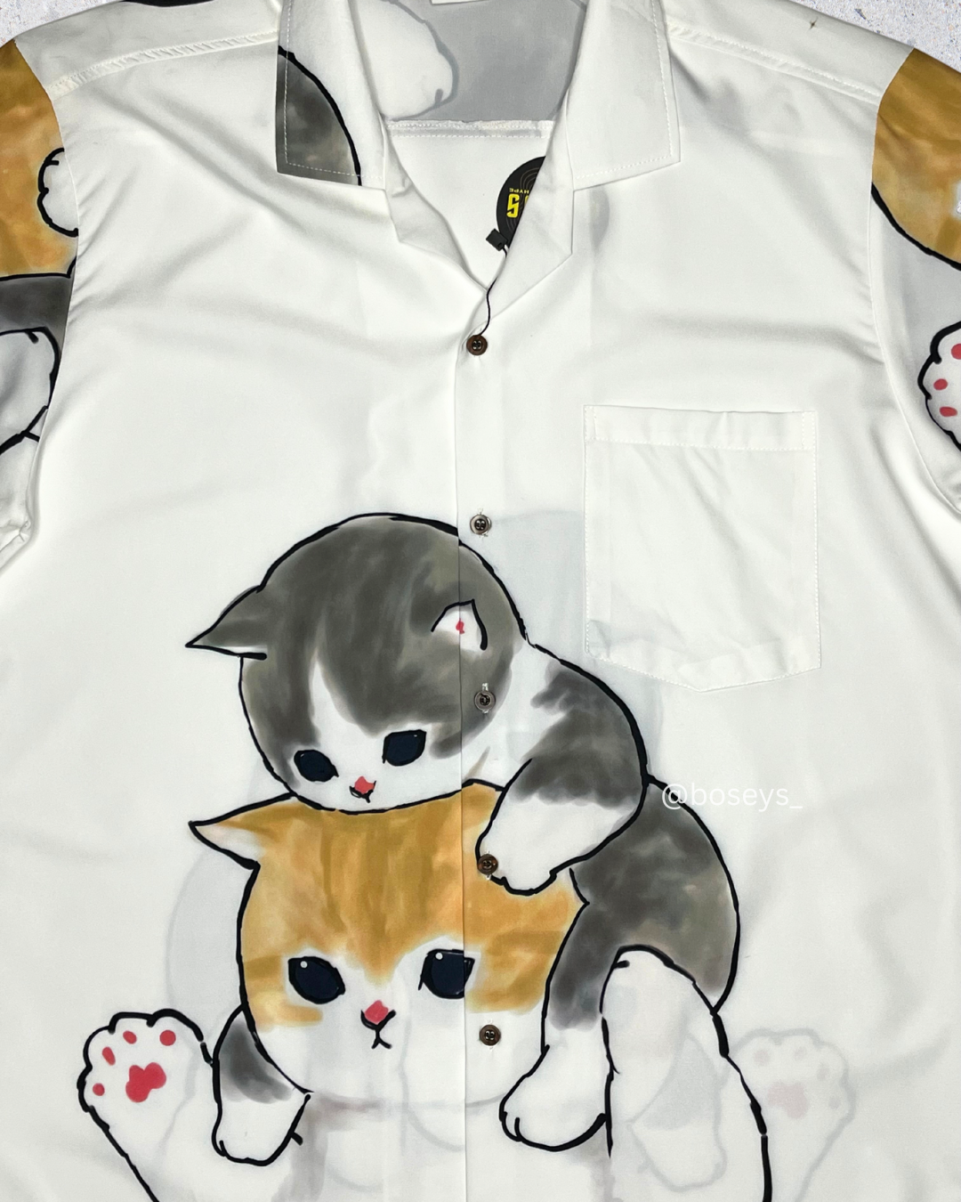 Playful Kitty with Mama Cat | Fits Upto M/L, XL/2XL