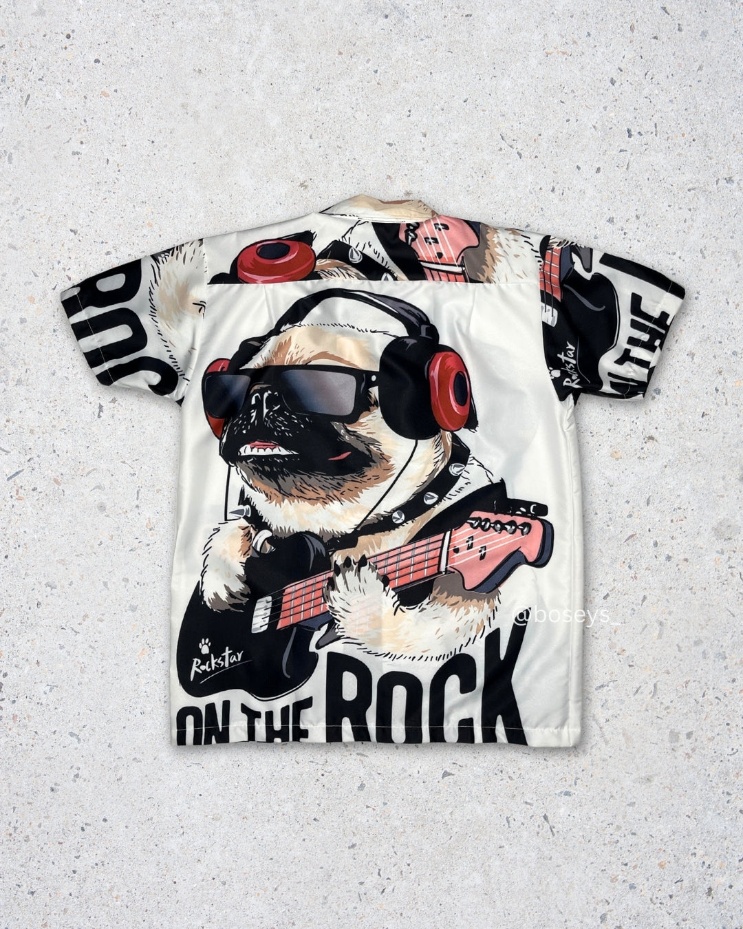 Pug on the Rock | Fits Upto M/L