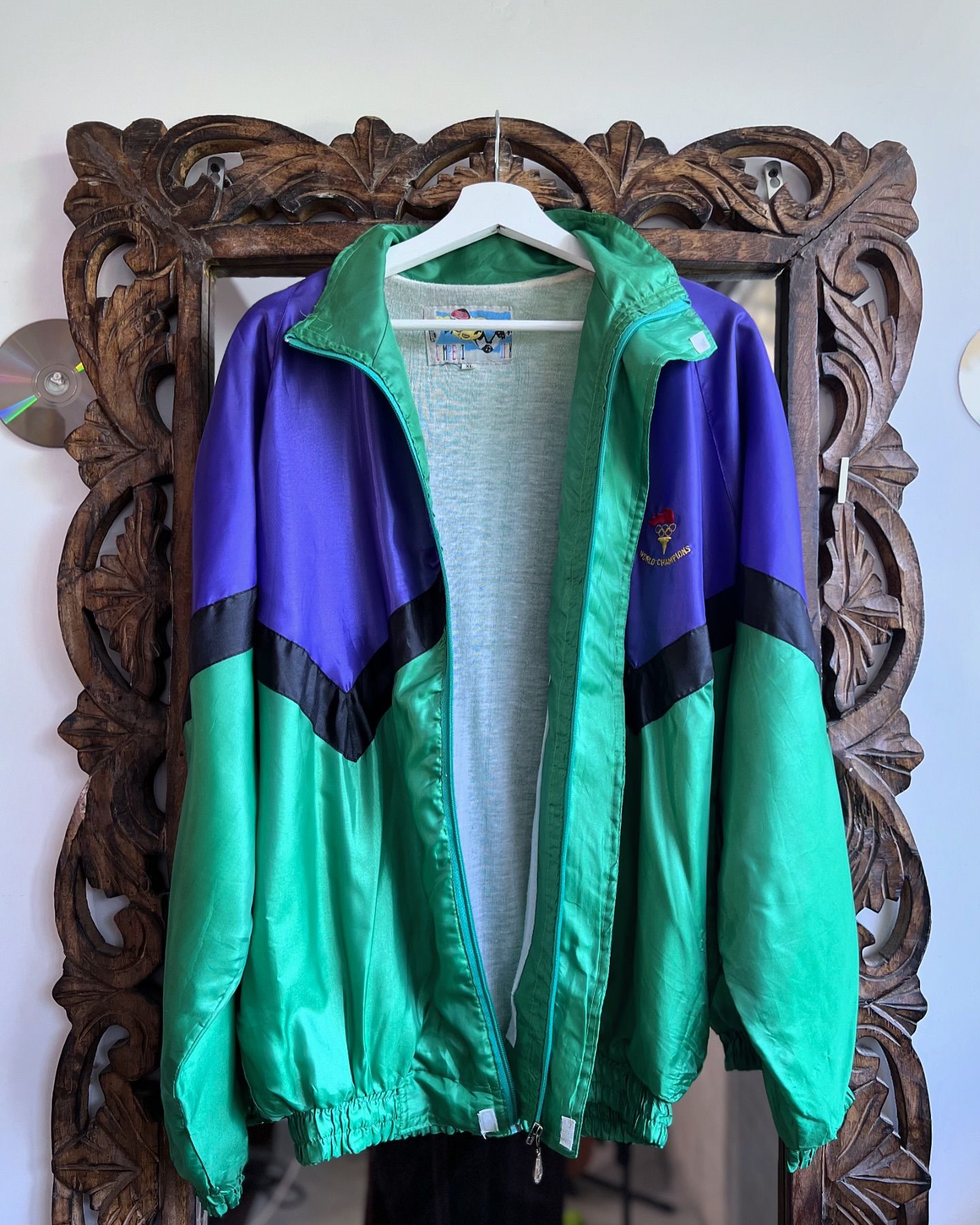 Competition Green and Purple World Champions Windbreaker | Fits Upto M