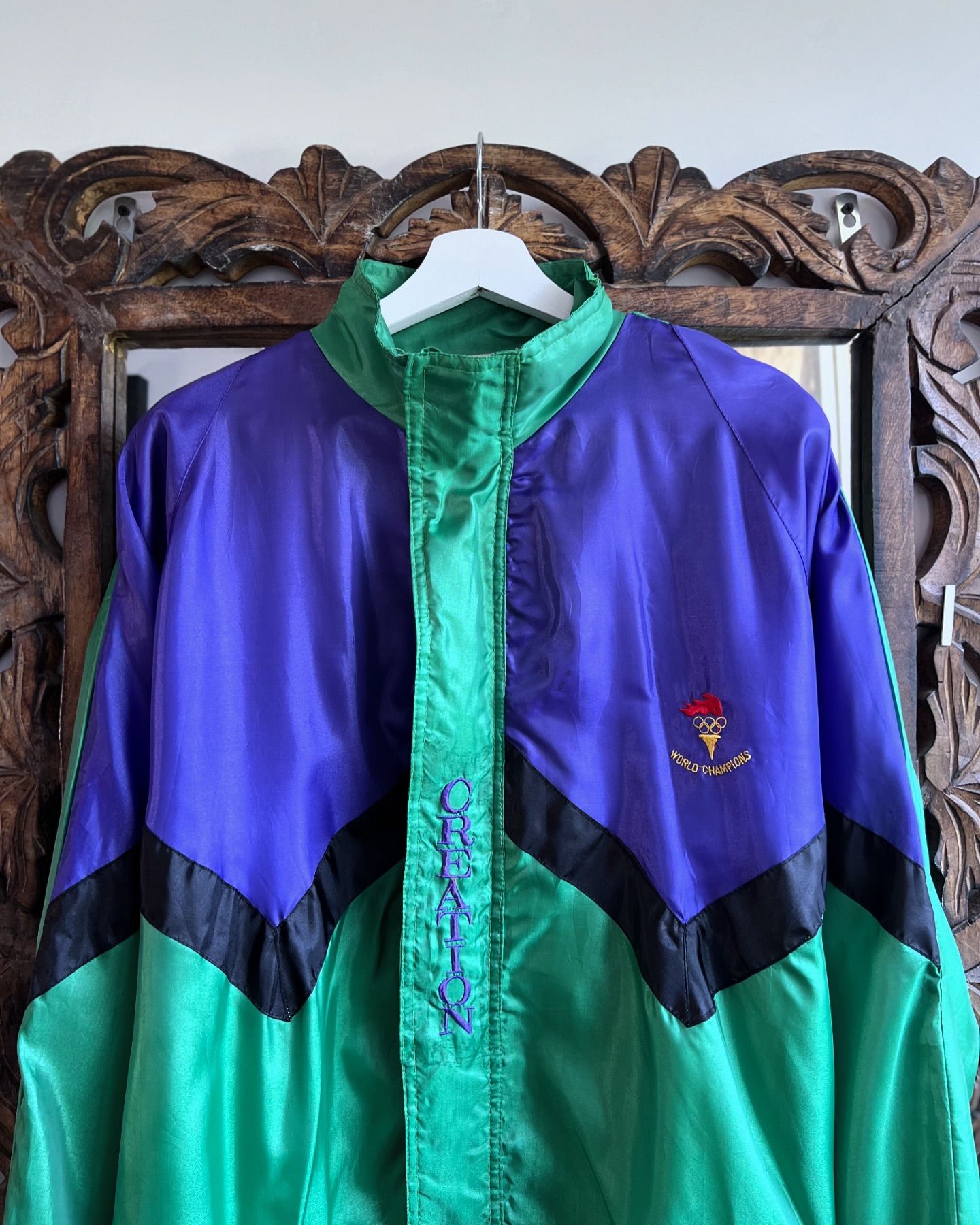 Competition Green and Purple World Champions Windbreaker | Fits Upto M