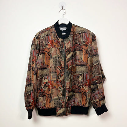 Vintage 80s vibey windbreaker | Fits Upto M/L