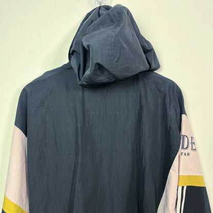 Hide Snifar Black Windbreaker | Fits Upto L